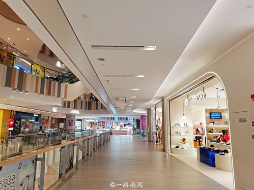 广州近郊招牌商场,坐拥白云新城c位,旁边发展了二十年还是工地